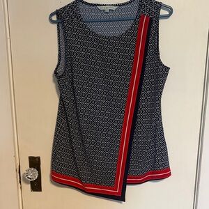 Cleo Petites Navy and Red Geometric Women's Top